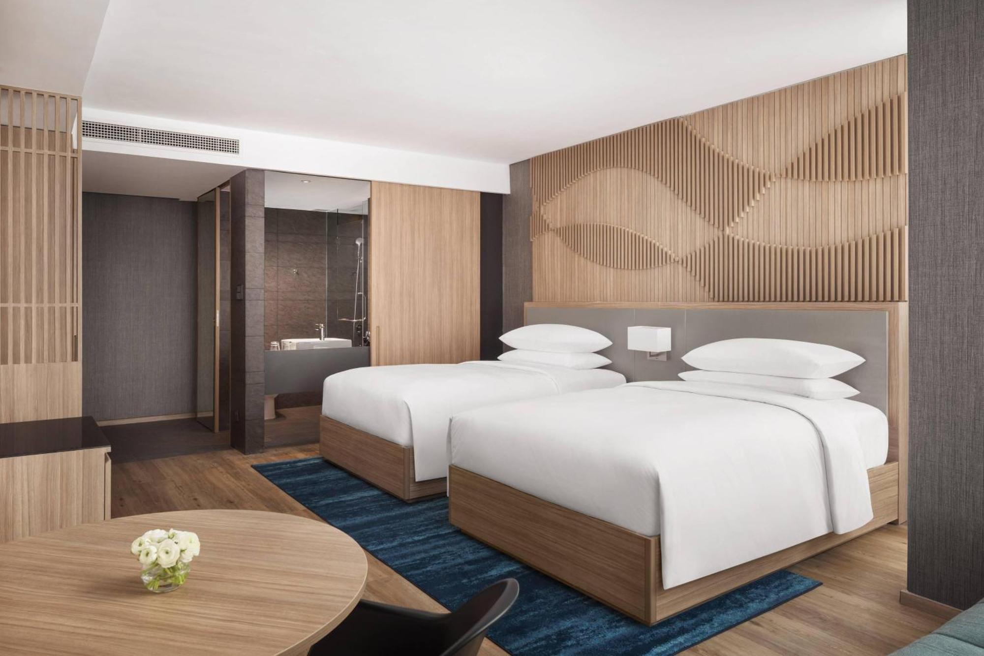 Courtyard By Marriott Phnom Penh Otel Dış mekan fotoğraf